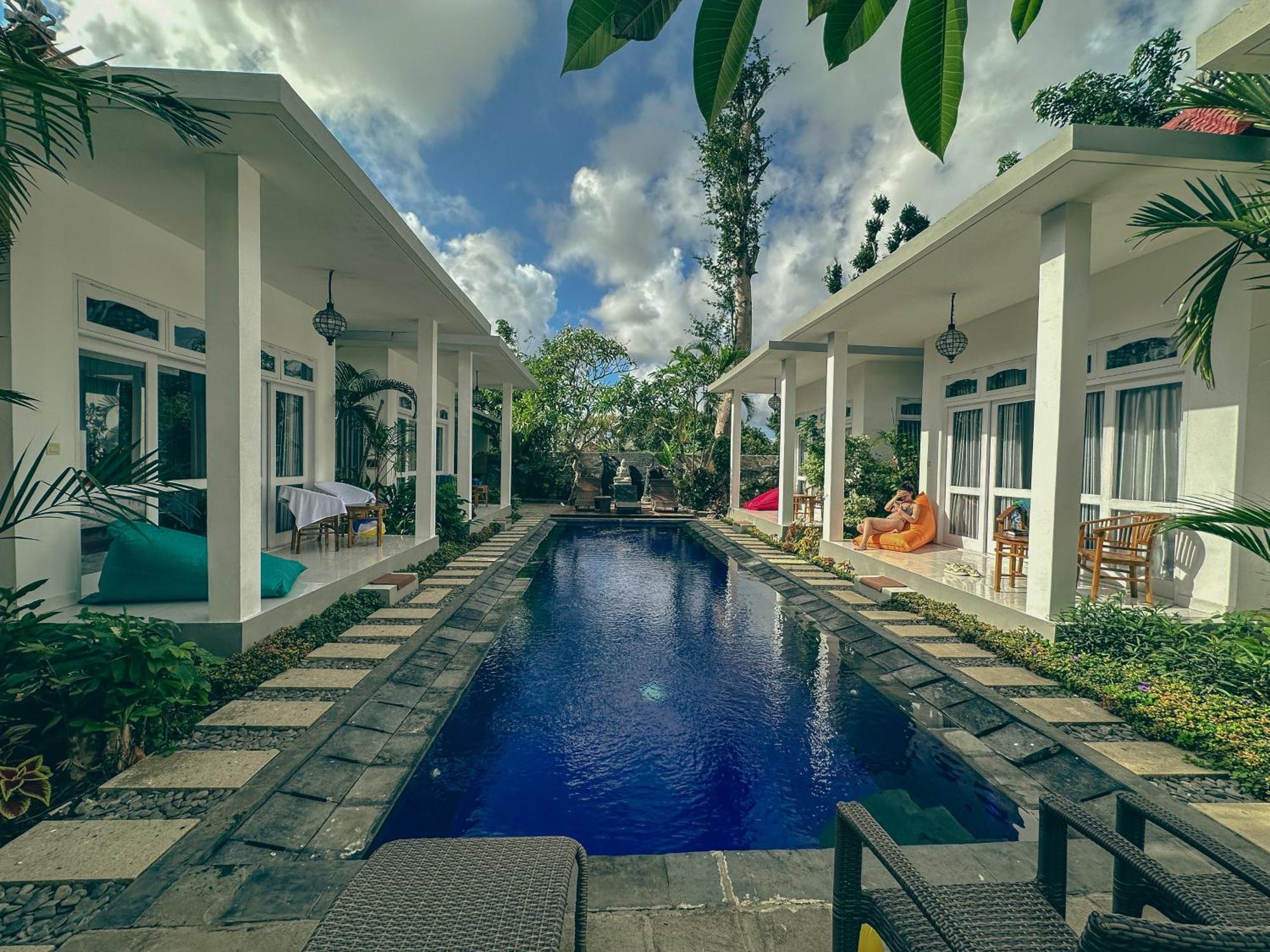 Bali Stuti Jimbaran Inn Esterno foto