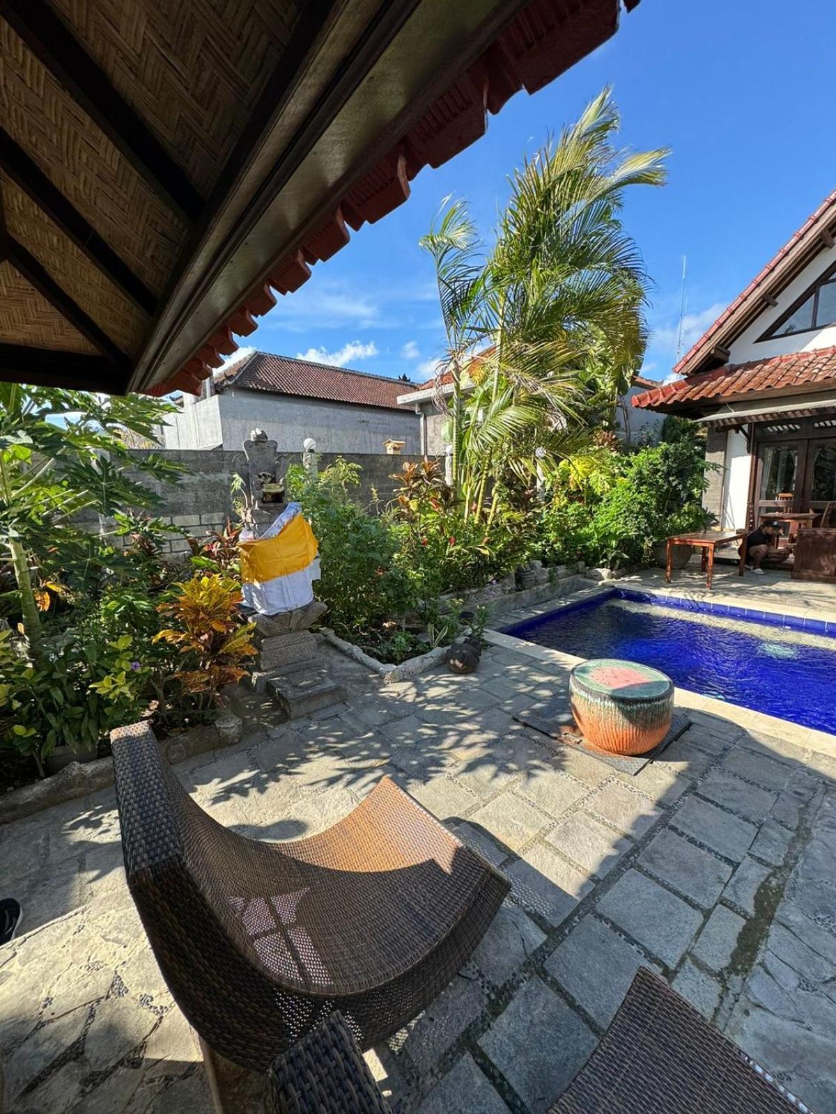 Bali Stuti Jimbaran Inn Esterno foto