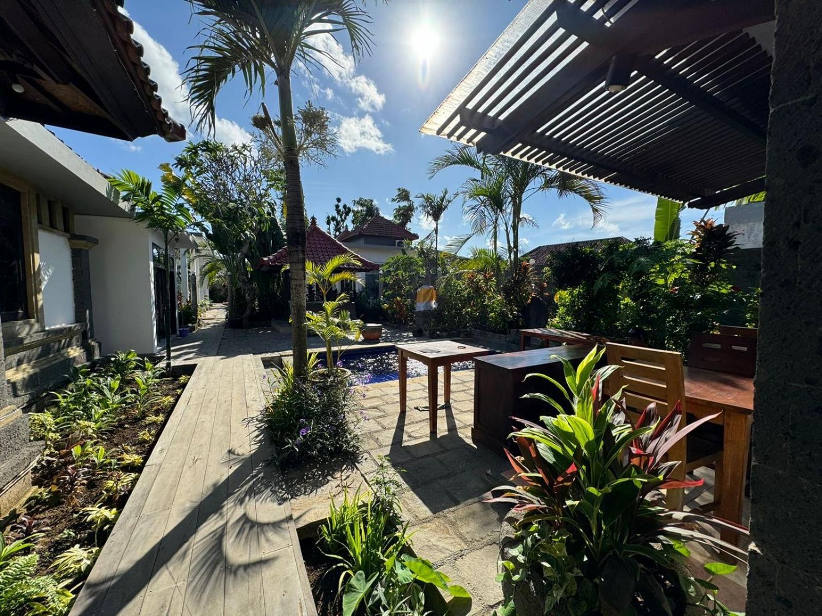 Bali Stuti Jimbaran Inn Esterno foto