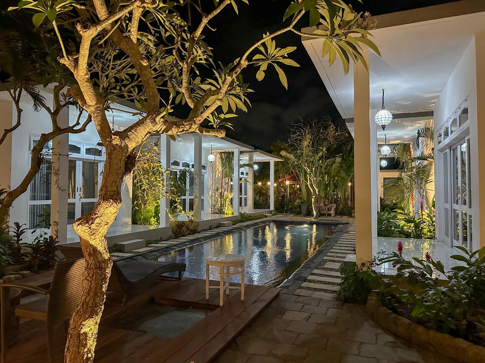 Bali Stuti Jimbaran Inn Esterno foto
